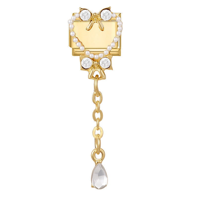 Pendent Charm