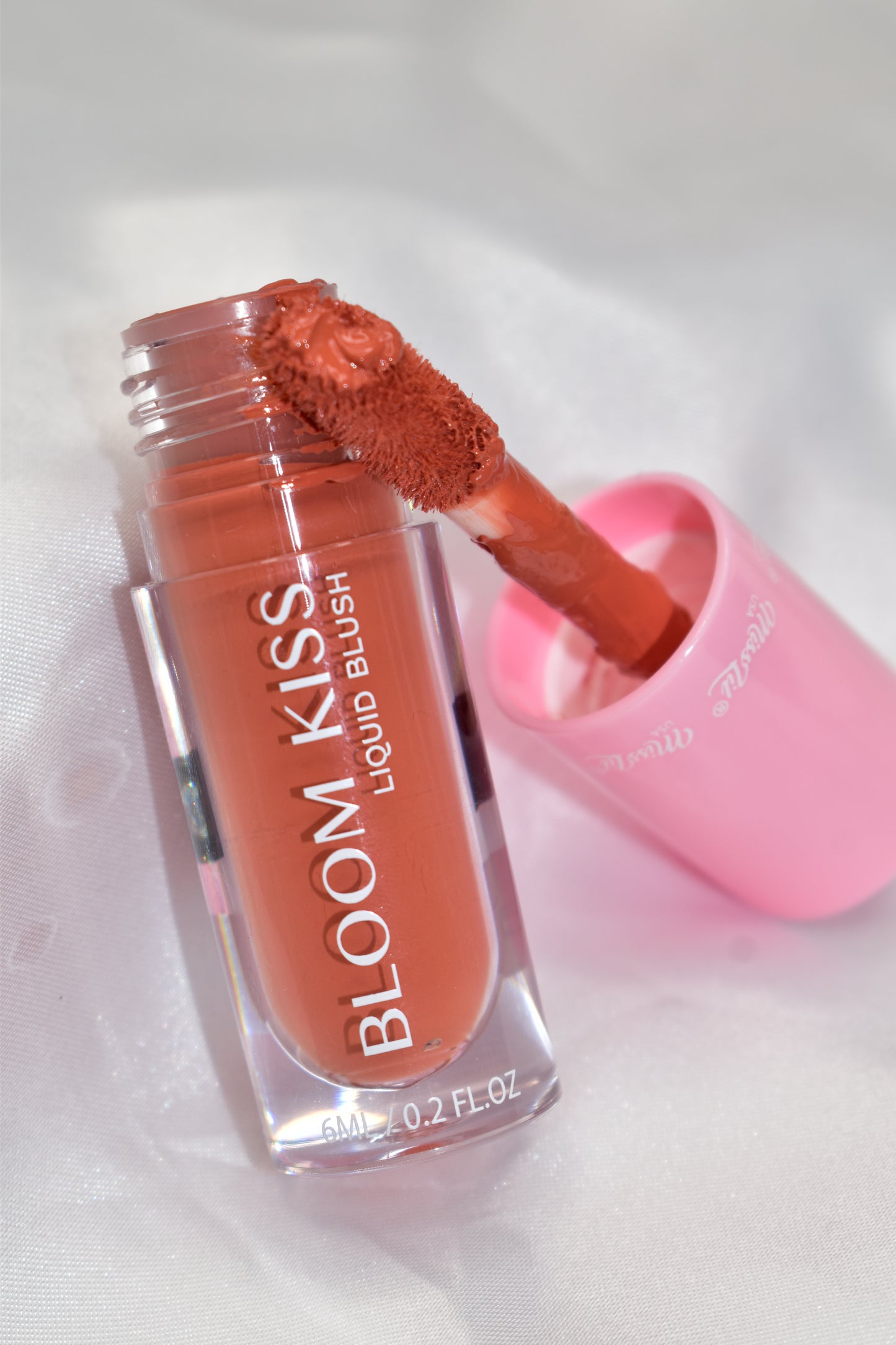 Bloom Kiss - Liquid Blush