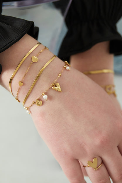 bracelet lucky love