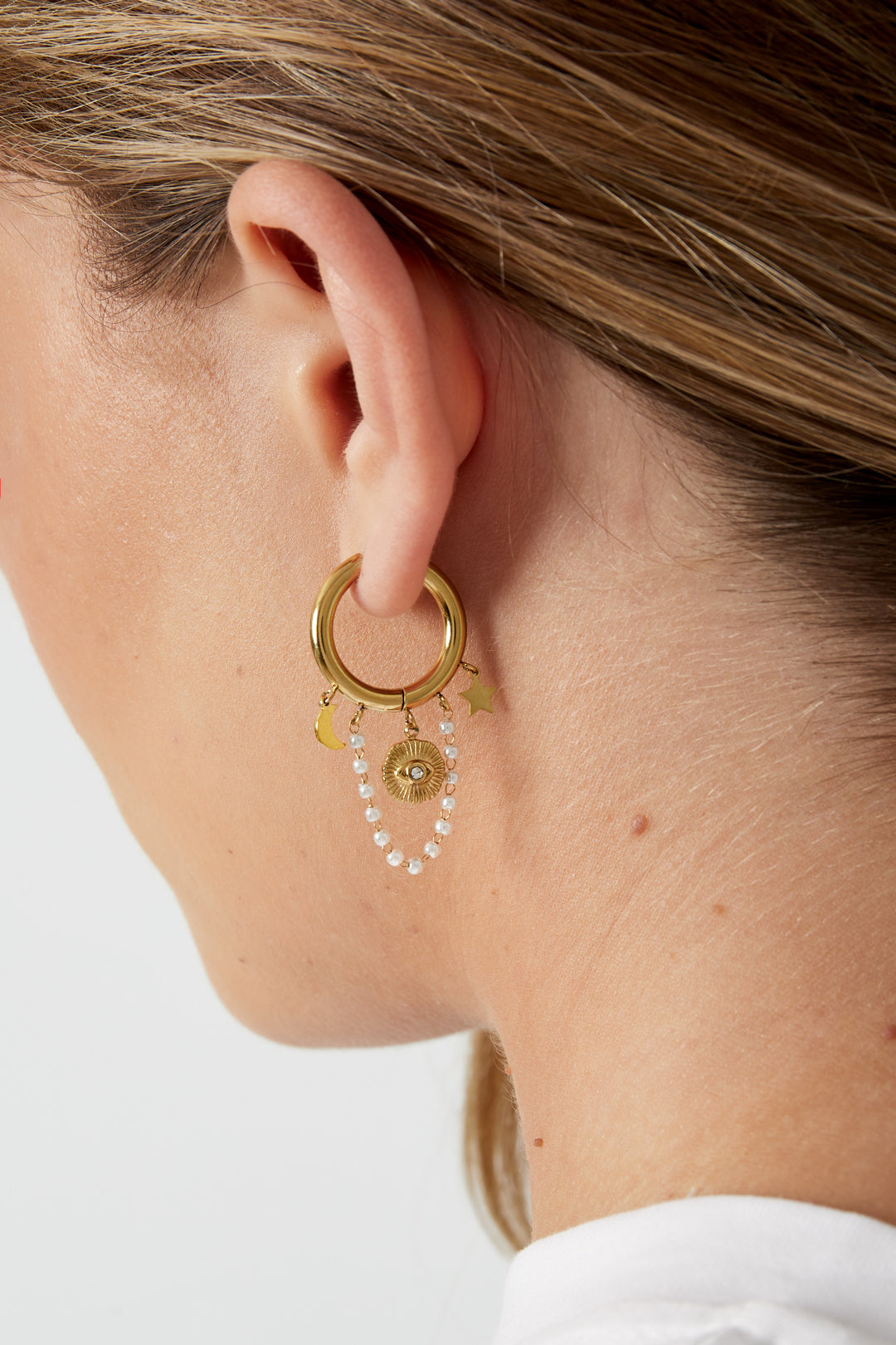 Pearl moon earrings