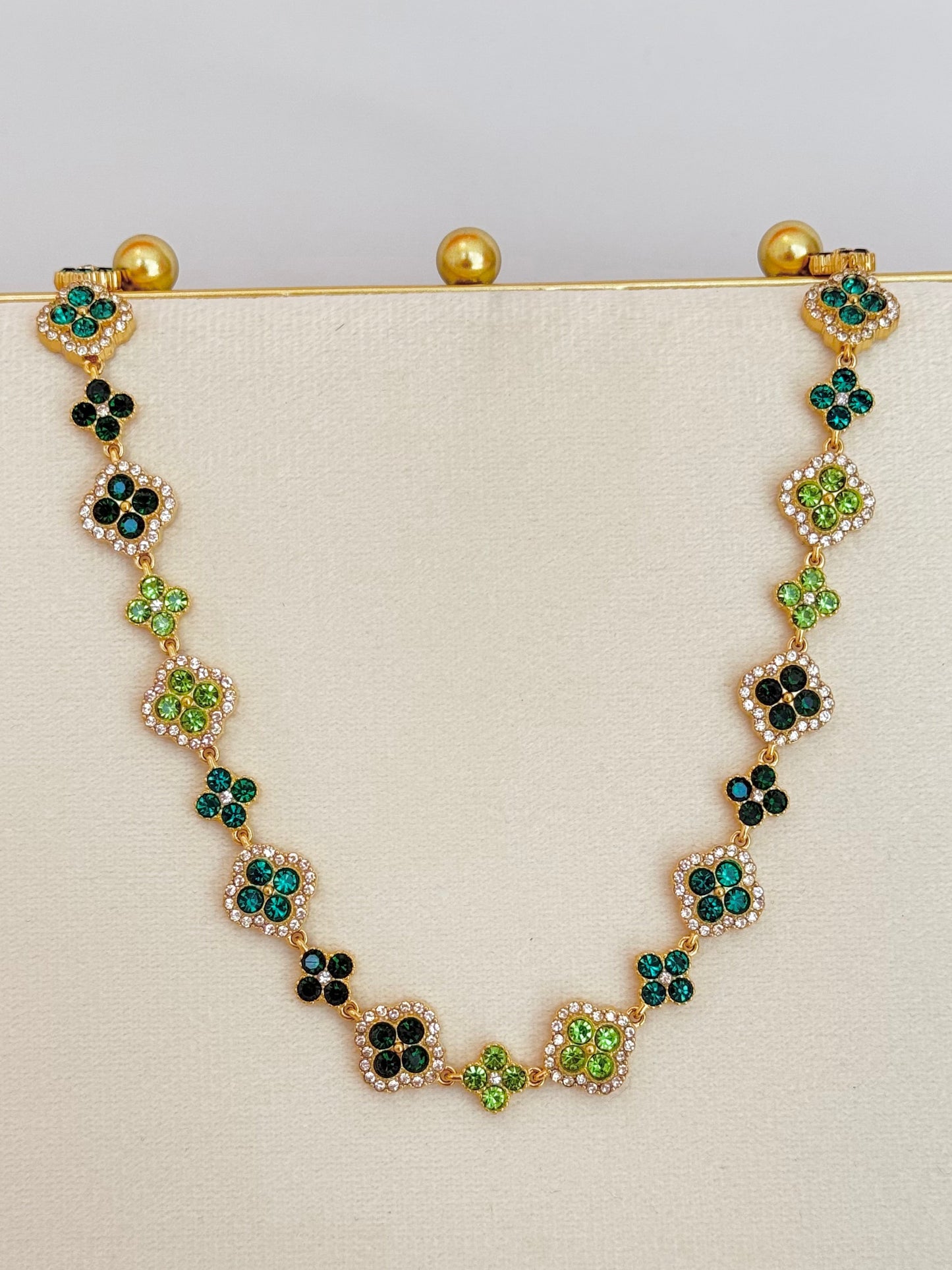 Necklace Bloom Extra