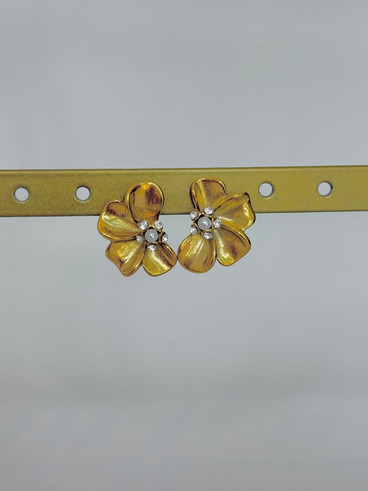 Earings Half Flower