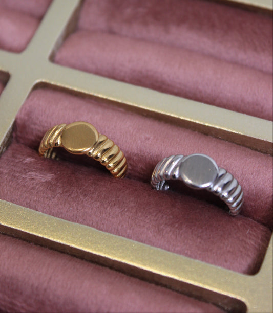 Ring Jess