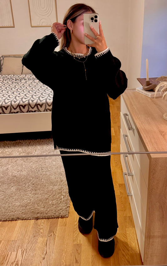 2- Piece Black Set Mara