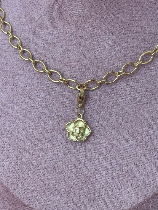 Charm: Flower
