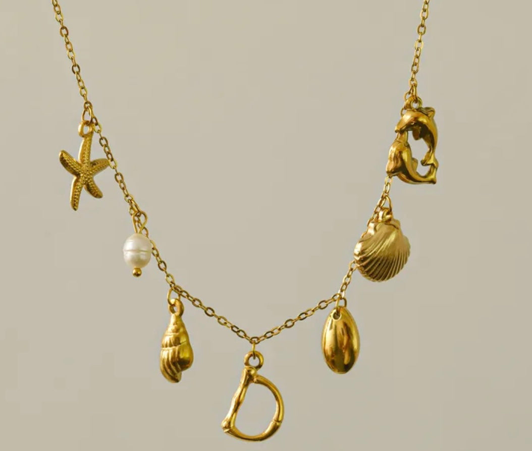 Necklace Letter Gold