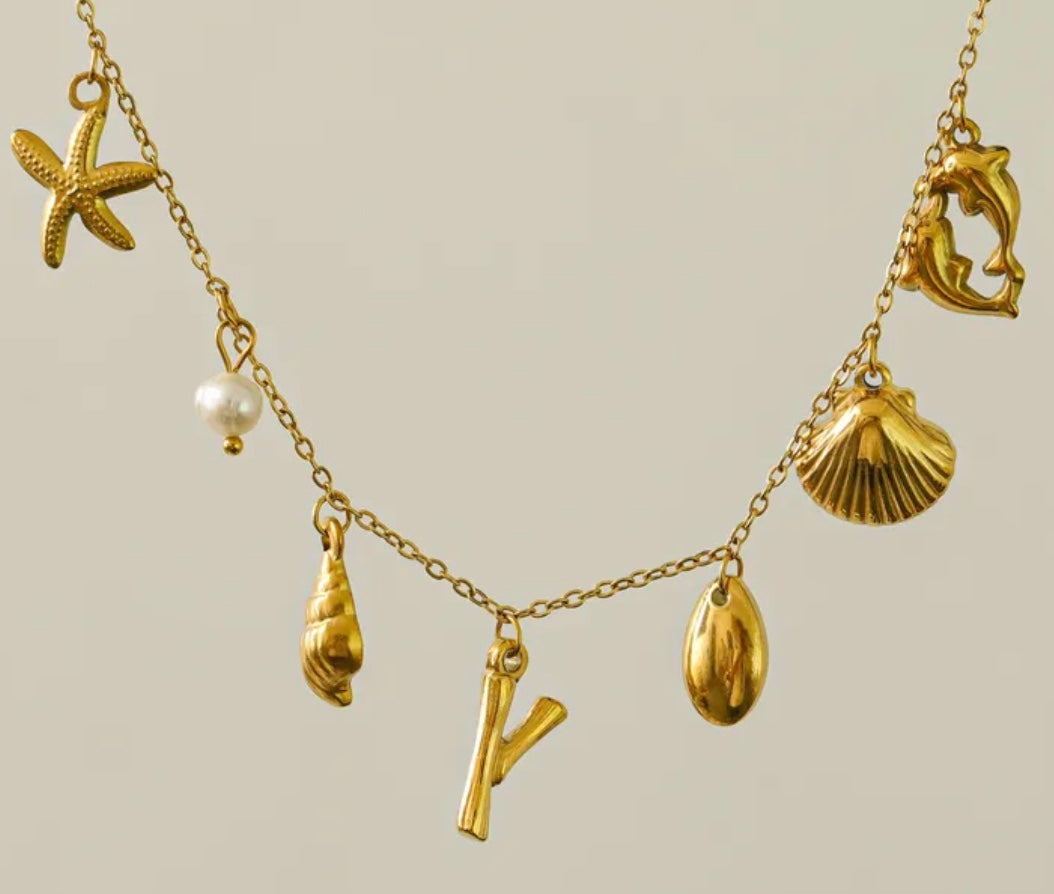 Necklace Letter Gold