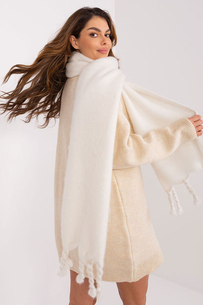  Shawl model 190156 AT 